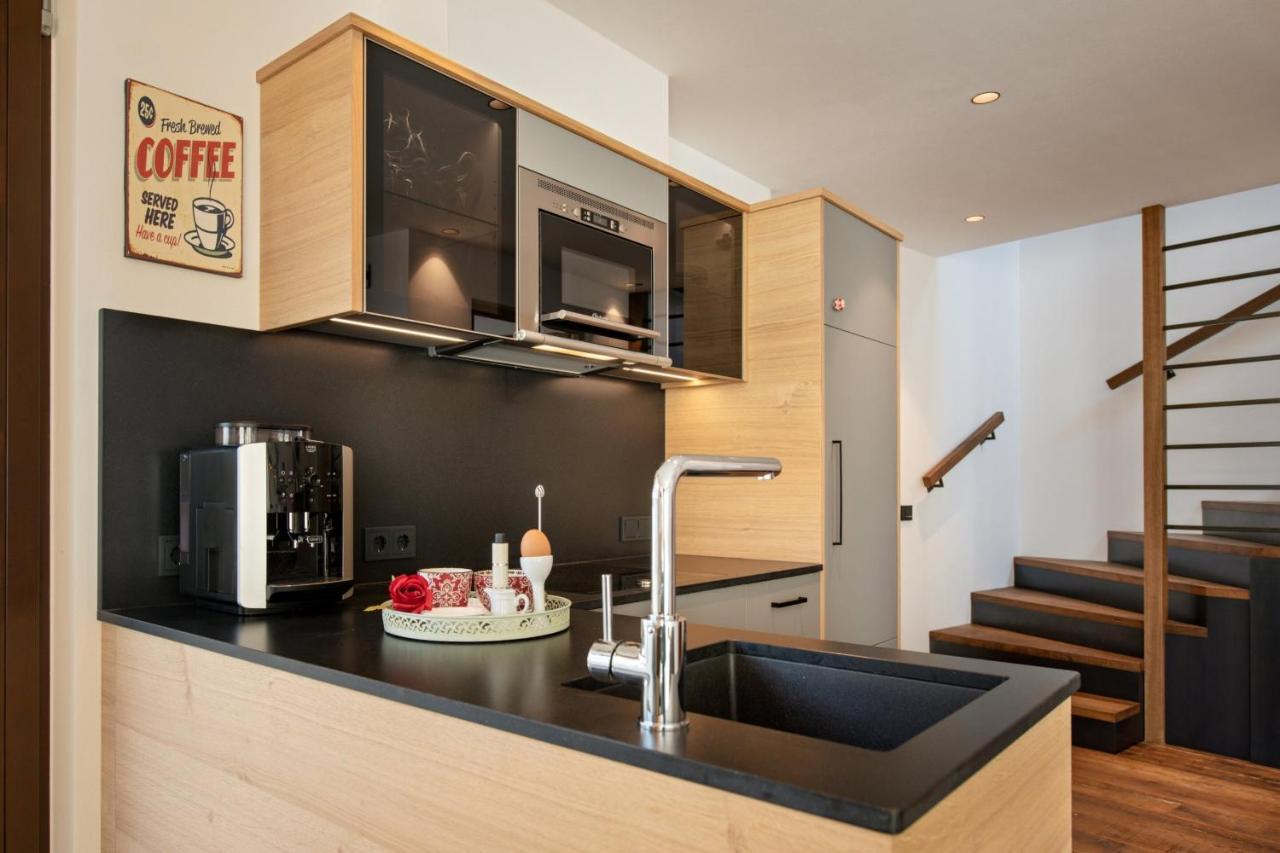 Central Home Apartment Ортизеи Экстерьер фото